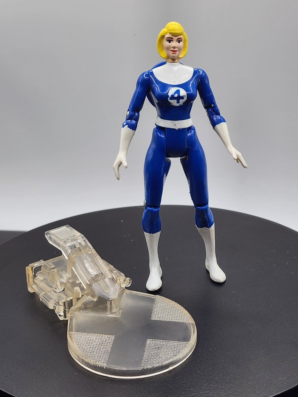 1994 Marvel Fantastic Four Invisible Woman Action Figure 5" ToyBiz
